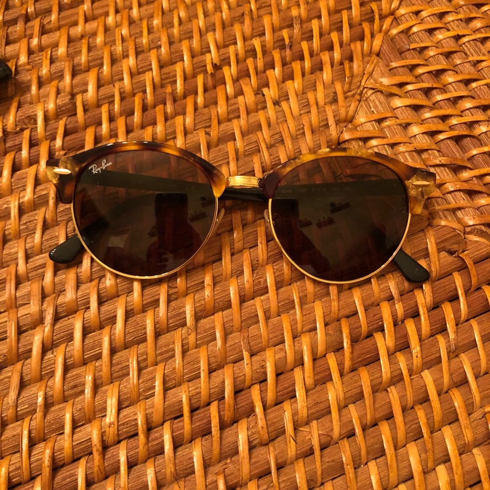 Ray-Ban Clubround Classic sunglasses